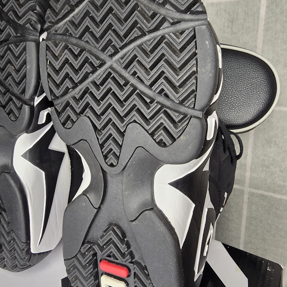 Fila MB 1VB90140-014 Jamal Mashburn Black White Basketball M3 - Picture 13 of 14